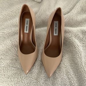 Steve Madden nude heels